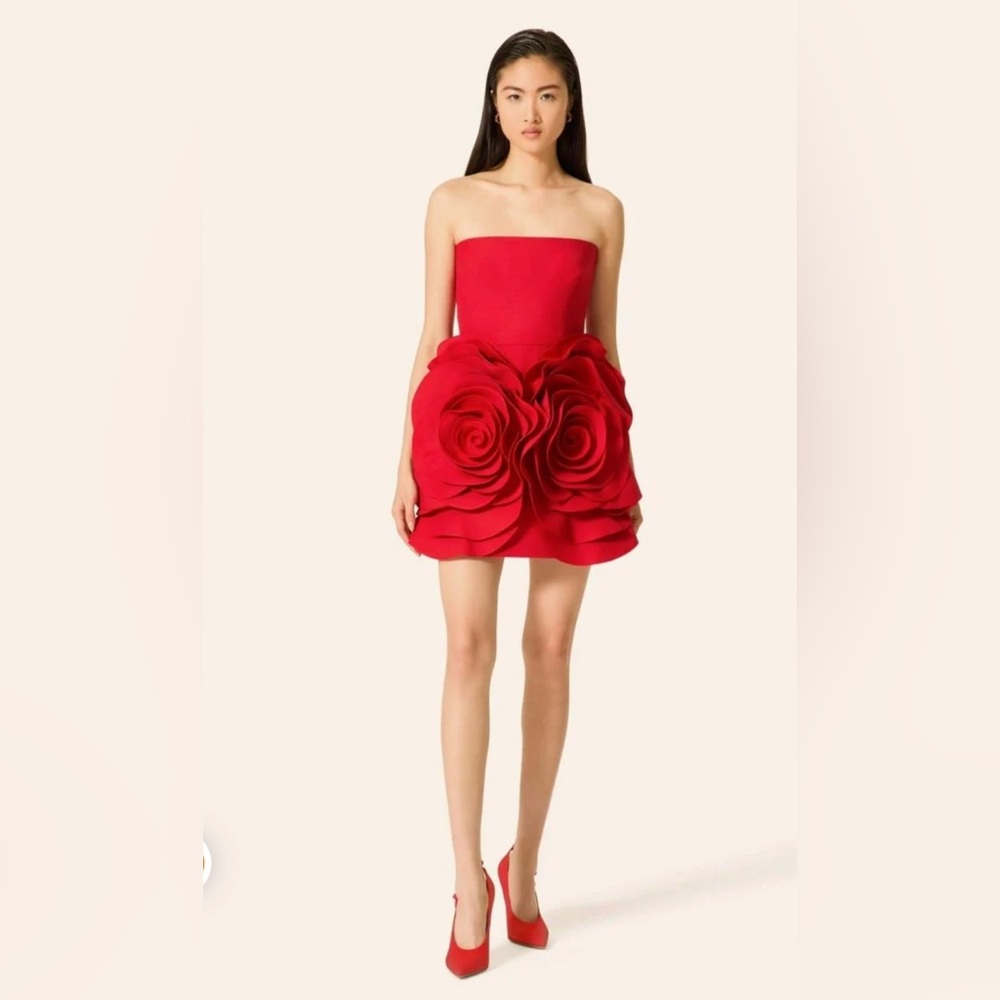 Eudora Flower Strapless Mini.